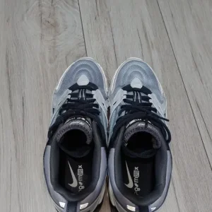 Nike Air VaporMax EVO Wolf Grey Trainers. Size 10 uk - Image 4
