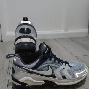 Nike Air VaporMax EVO Wolf Grey Trainers. Size 10 uk