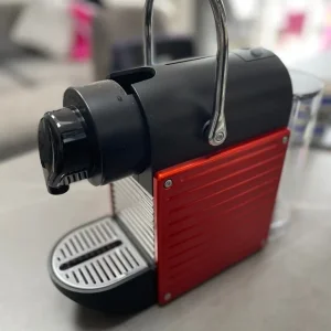 Nespresso Pixie coffee machine - Image 3