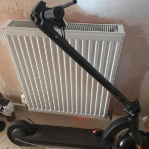 Carrera Impel IS-1 Electric Scooter - Image 2