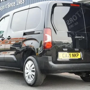 2021 Peugeot Partner 1.5 BlueHDi 1000 Professional Standard Panel Van SWB Euro 6 - Image 2