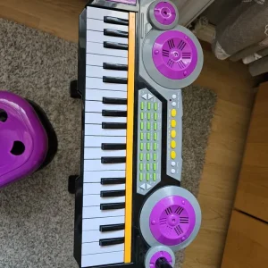 Children's sing-along keyboard - Image 2