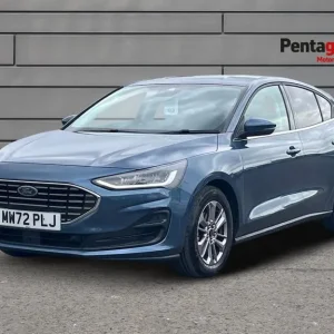 Ford Focus 1.0t Ecoboost Titanium Hatchback 5-door Petrol Manual - Image 3