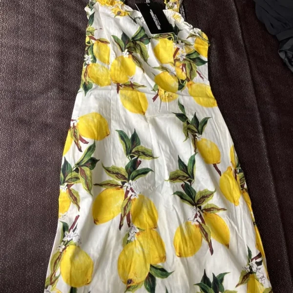 Girls' dresses in size 4, xs