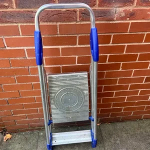 Werner High Handrail Stepladder 2 Tread - Image 5