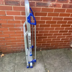 Werner High Handrail Stepladder 2 Tread - Image 6