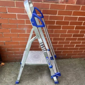 Werner High Handrail Stepladder 2 Tread