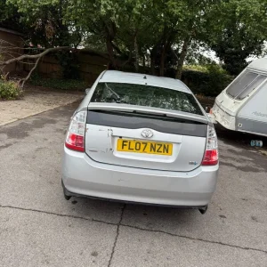 2007 Toyota Prius Hatchback - Image 5