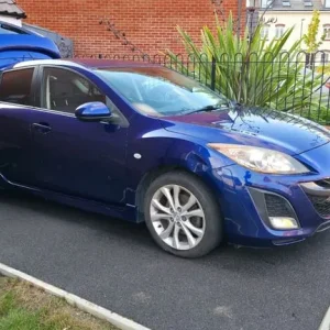 2009 Mazda 3 Sport 2.0L Manual Hatchback - Image 2