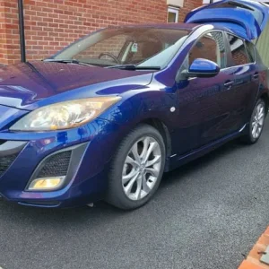 2009 Mazda 3 Sport 2.0L Manual Hatchback - Image 4