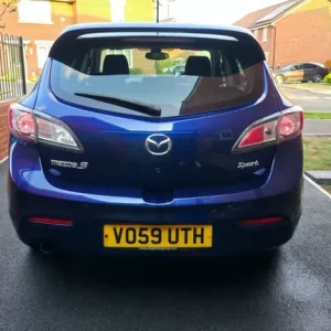 2009 Mazda 3 Sport 2.0L Manual Hatchback - Image 6
