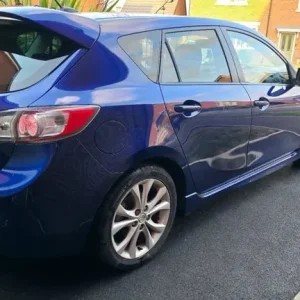 2009 Mazda 3 Sport 2.0L Manual Hatchback - Image 7