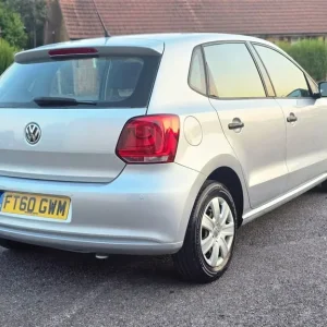2010 Volkswagen Polo 1.2 S Euro 5 5-door hatchback petrol manual - Image 8