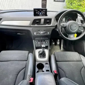 2015 Audi Q3 1.4 TFSI S Line Estate - Image 3