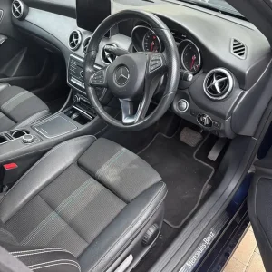 2017 MERCEDES BENZ CLA220d 5-door diesel with sunroof and Apple CarPlay - Image 4