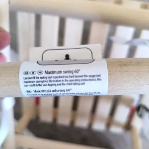 Wooden kids swing - Image 4