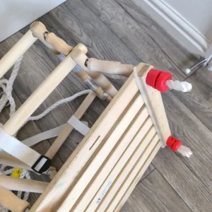 Wooden kids swing - Image 6