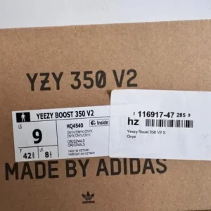 Yeezy Boost 350 V2 Onyx Men’s Trainers UK 8.5 BNWT - Image 6