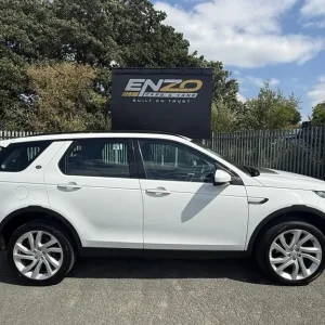 2017 Land Rover Discovery Sport Luxury HSE TD4 2.0 Diesel Automatic - Image 2