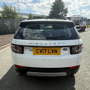 2017 Land Rover Discovery Sport Luxury HSE TD4 2.0 Diesel Automatic - Image 4