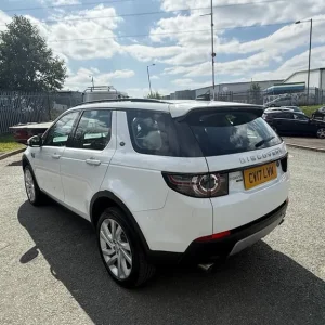 2017 Land Rover Discovery Sport Luxury HSE TD4 2.0 Diesel Automatic - Image 5