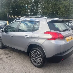 2015 Peugeot 2008 1.2 PureTech Active SUV 5-door petrol automatic - Image 6