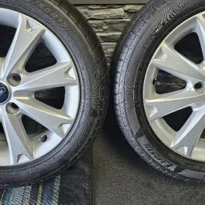 Ford Genuine 15 alloy wheels with 4 tyres - Image 2