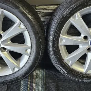 Ford Genuine 15 alloy wheels with 4 tyres - Image 3