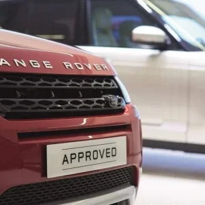 2022 Land Rover Evoque D200 MHEV 4WD Estate - Image 3
