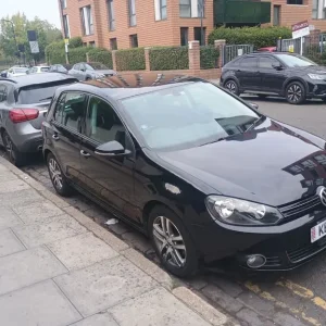 Volkswagen Golf 2010 1.3L - Image 3
