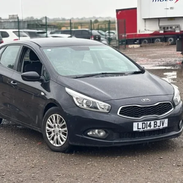 2014 Kia Ceed 1.4 CRDi 5-door hatchback