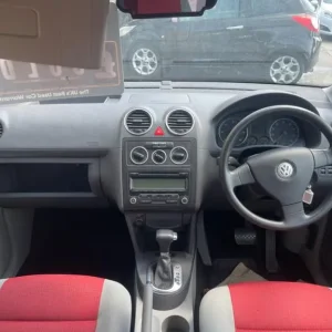 Volkswagen Caddy 1.9 TDI Pure Drive 2010 - Image 5