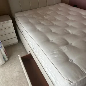 Double divan with Relyon mattress and padded headboard - Image 4