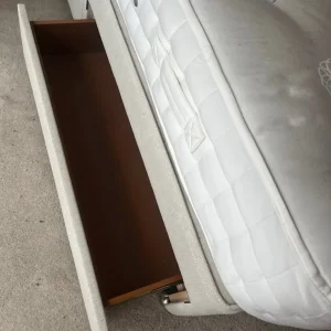 Double divan with Relyon mattress and padded headboard - Image 5
