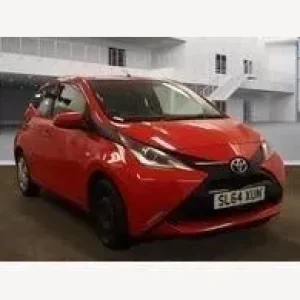 2014 Toyota AYGO 1.0 VVT-i x-play Hatchback 5dr Petrol Manual Euro 5 Euro 5 (68 - Image 2