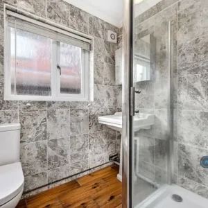 4 bedroom house in School Lane, Higham, Rochester, ME3 (4 bed) (#2584478) - Image 5