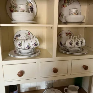 Marks and Spencer’s Ashberry dinner set, gravy boat, pans and casserole dish - Image 2
