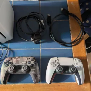 Playstation 5 Slim 1TB Disc Edition - Image 3