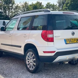 2014 Skoda Yeti 2.0 TDI Elegance Outdoor 4WD Diesel Manual - Image 4