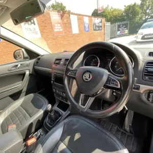 2014 Skoda Yeti 2.0 TDI Elegance Outdoor 4WD Diesel Manual - Image 8