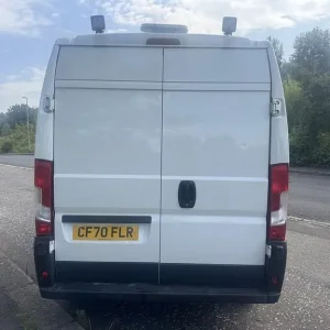 2021 Peugeot Boxer BlueHDi 335 Professional Panel Van Diesel Manual - Image 5