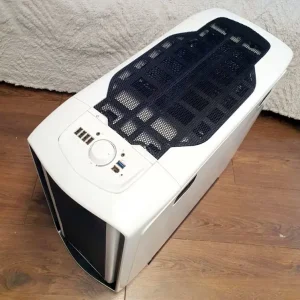 Corsair Graphite Series Special White Edition ATX case - Image 7