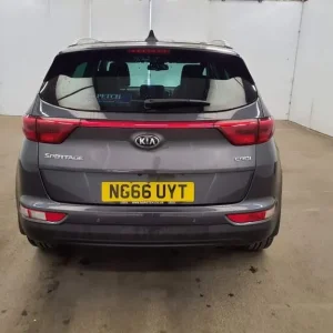 2016 Kia Sportage 2.0 Turbo Diesel KX-3 SUV - Image 7
