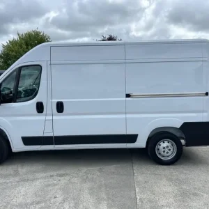 Vauxhall Movano 2.2 CDTi 3500 L2H2 Medium Roof White BiTurbo Prime Air - Image 2