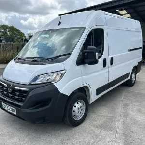 Vauxhall Movano 2.2 CDTi 3500 L2H2 Medium Roof White BiTurbo Prime Air