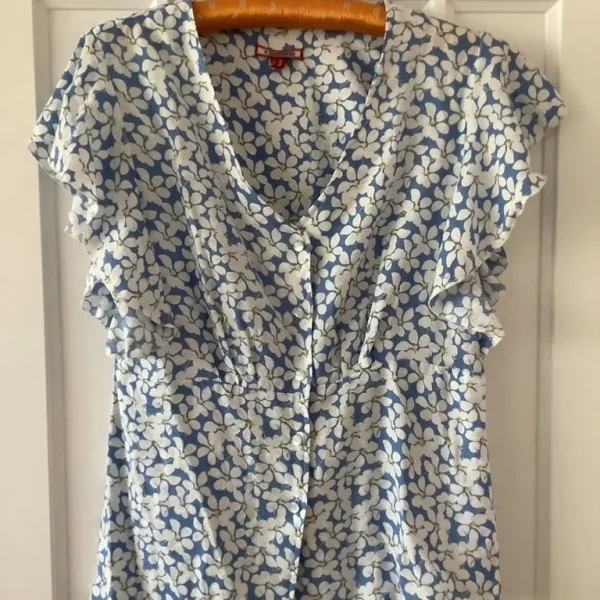Joe Browns floral blouse