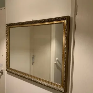 Lovely Mirror