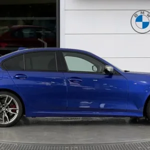 2022 BMW 3 Series M340d xDrive M Sport - Image 3