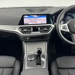 2022 BMW 3 Series M340d xDrive M Sport - Image 4