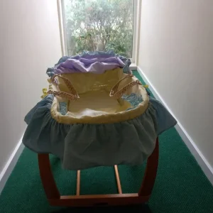 Papa's and Mama's Moses basket - Image 2